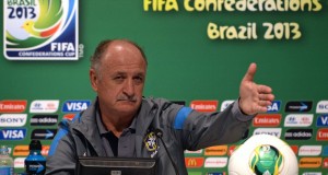 Scolari Transmite Confianza A Sus Dirigidos Y La Hinchada De Cara Al Mundial Brasil 2014.